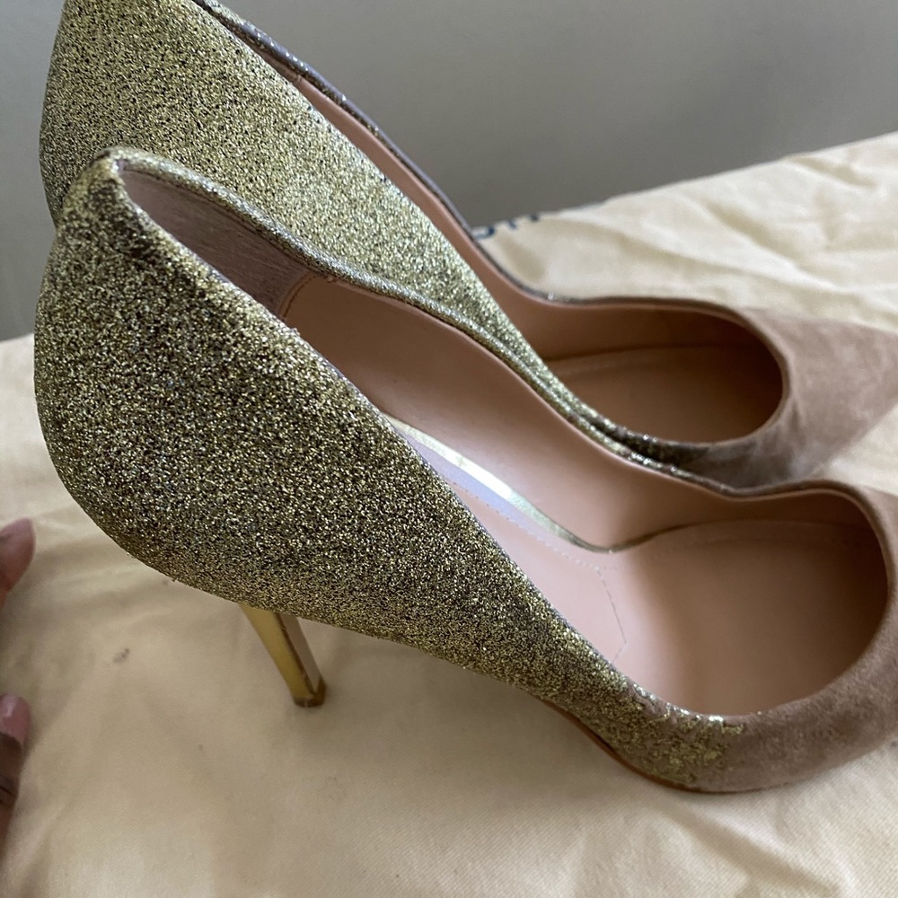 Beige Pumps - image 1
